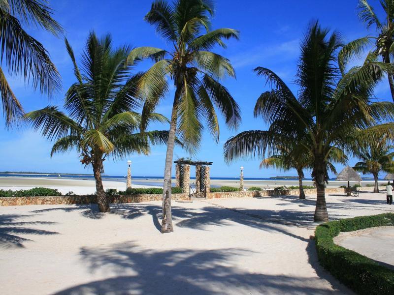 Kunduchi Beach Hotel & Resort Dar es Salaam Exterior photo